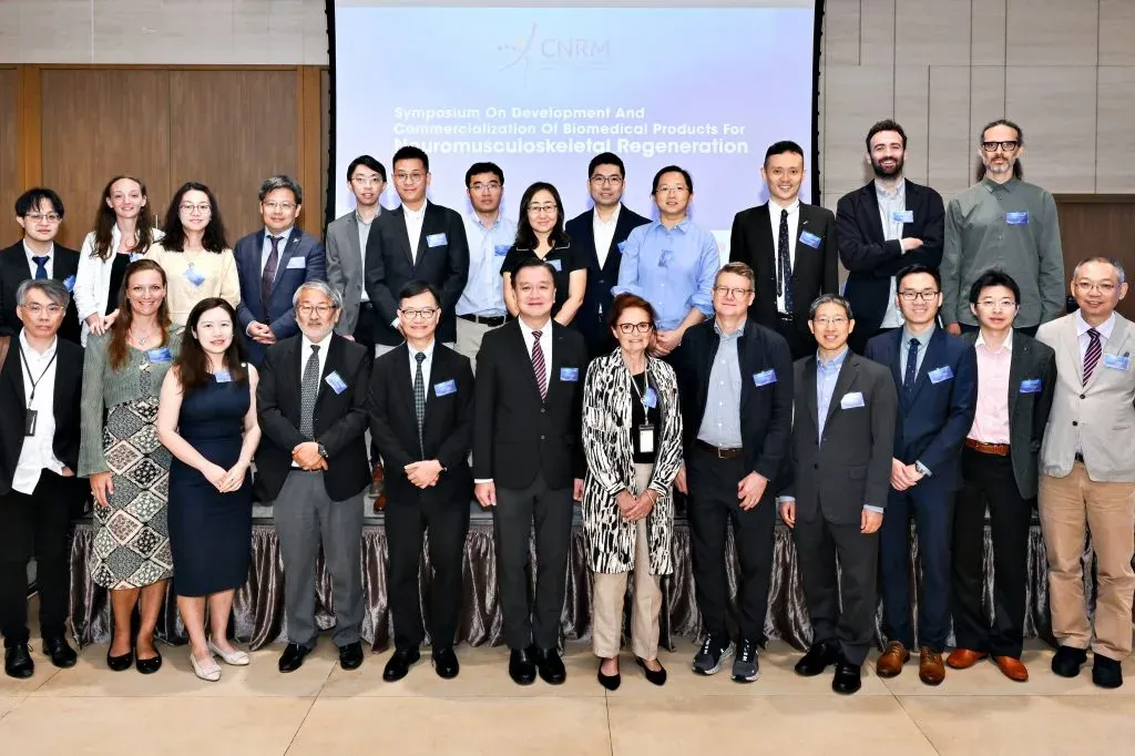 Group picture of participants in the symposium.