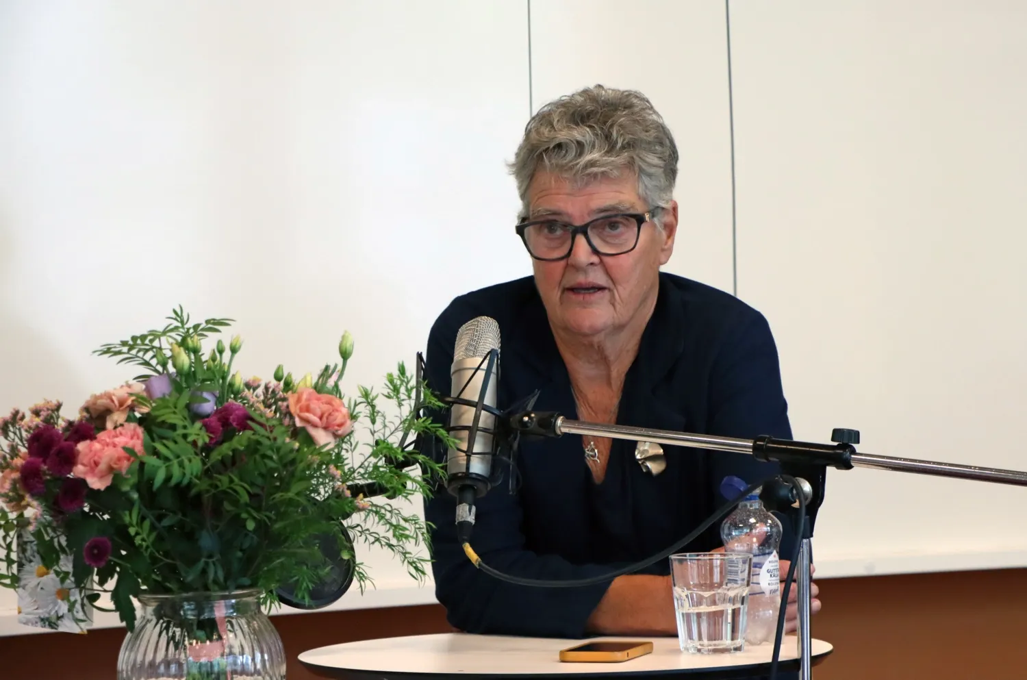 Avslutningssamtal och avtackning av Lena Nilsson-Wikmar den 8 september 2025. Från lärosal och mingelyt i ANA23, Flemingsberg