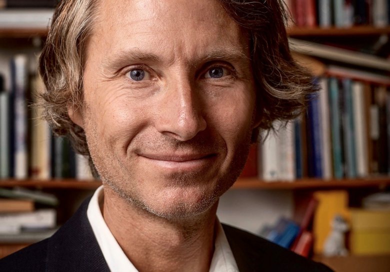 Portrait photo of Joakim Olbers.