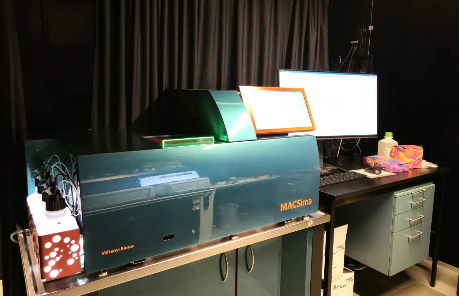 Miltenyi MACSima high-plex protein imaging system