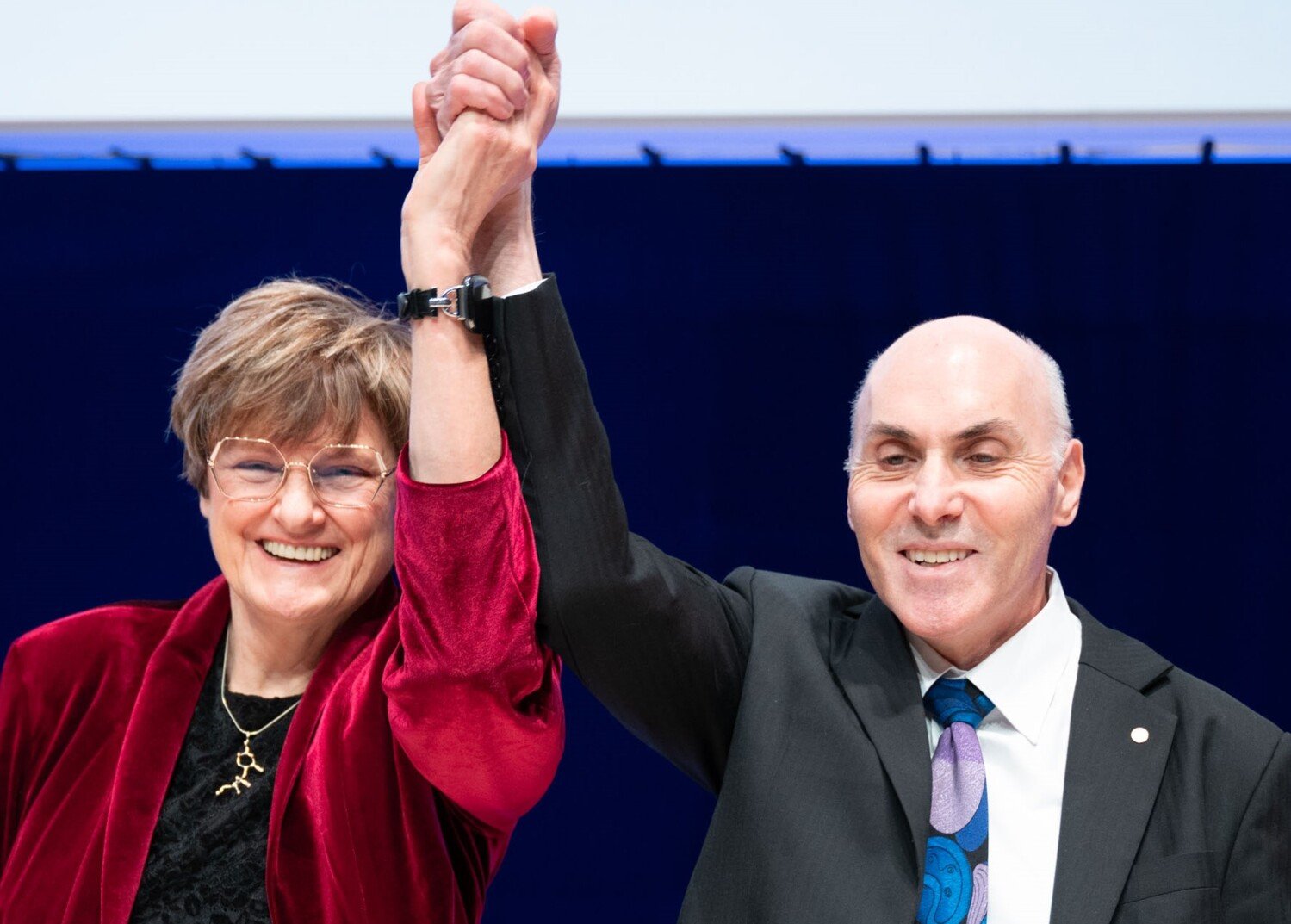 Katalin Karikó and Drew Weissman after their respective Nobel lectures on 7 December in Aula Magna at Karolinska Institutet.
