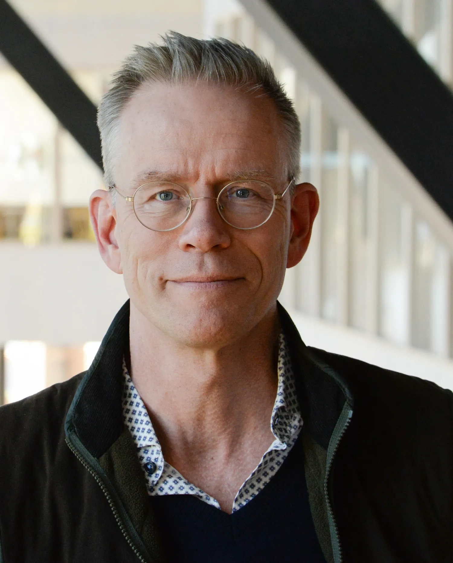 Porträtt av professor Olof Akre