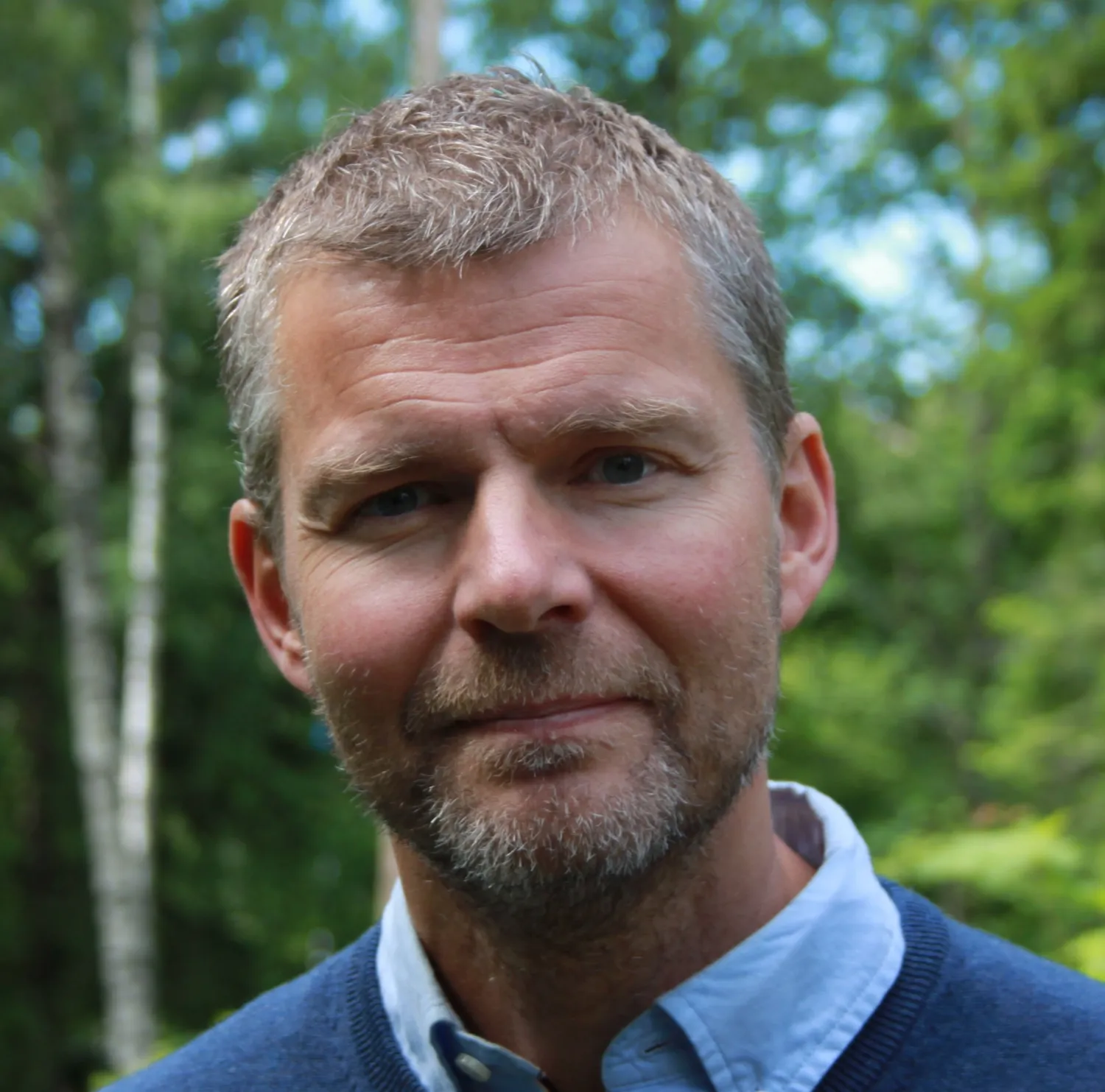 Portrait photo of Robert Bränström