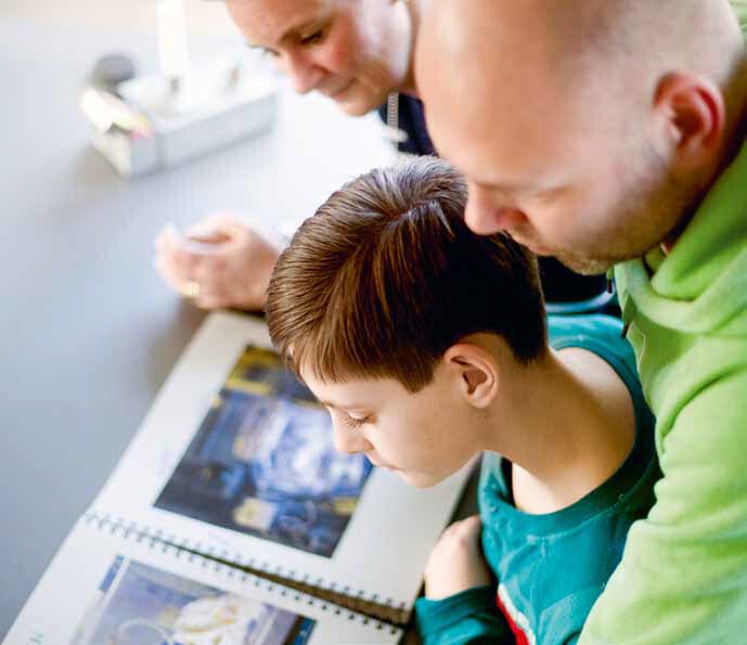 Annette and Dan Landgren with their son Elliott. Photo: Martin Stenmark