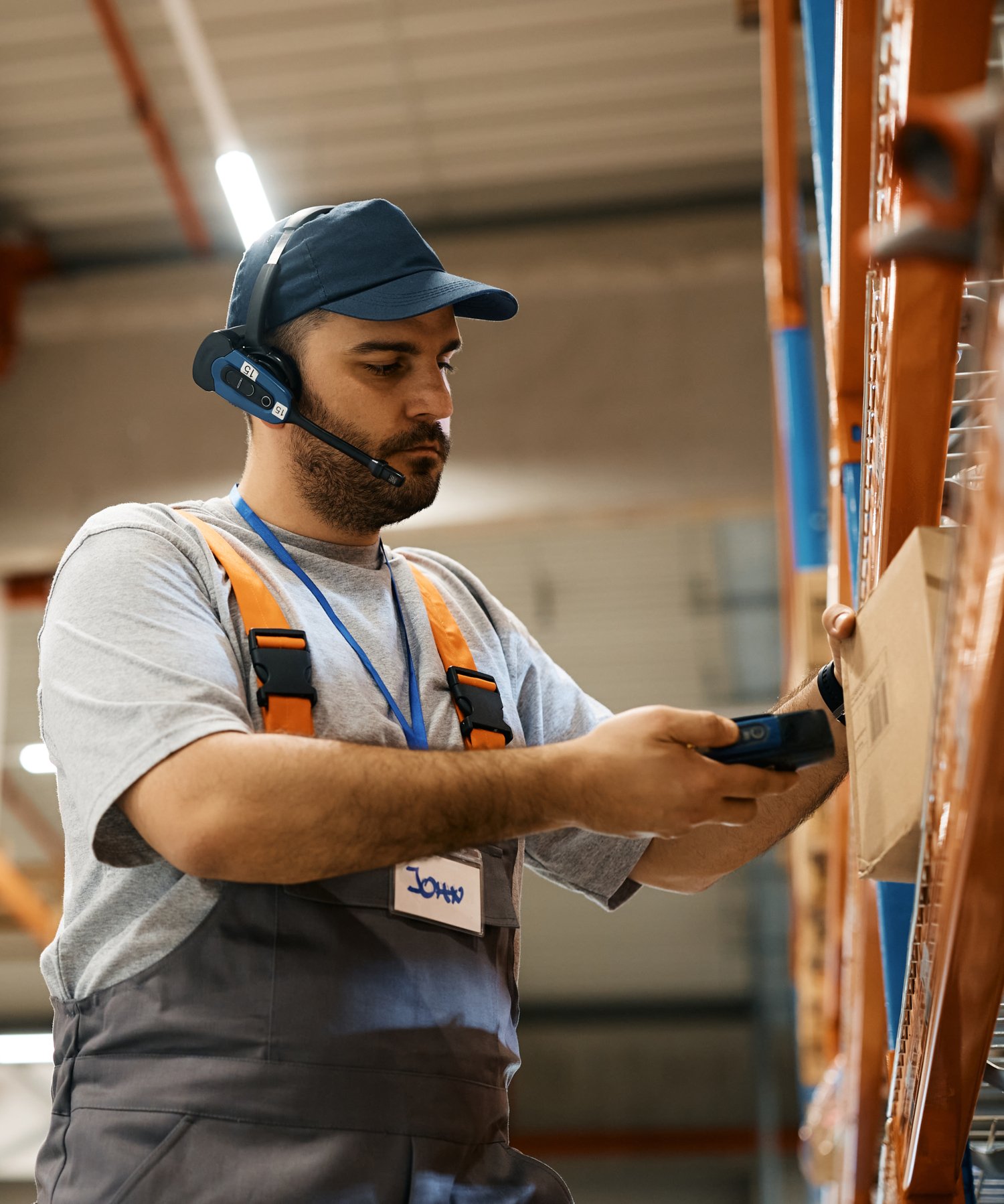 Algorithmic management in the warehouse sector