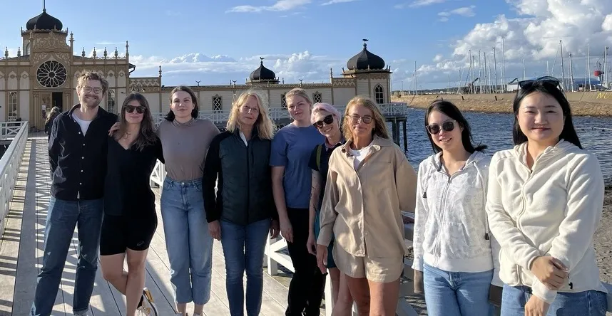 Several people in front of Varberg bath house