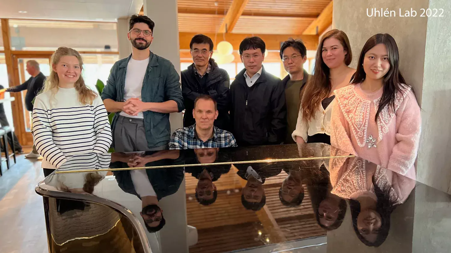 Members with Per Uhléns research group.