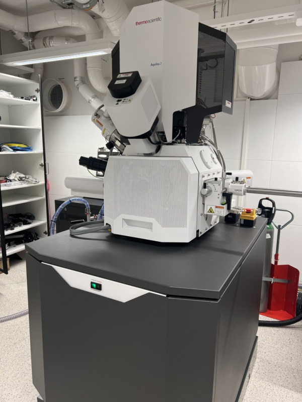 Photo-Aquilos2 in 3D-EM Core Facility.